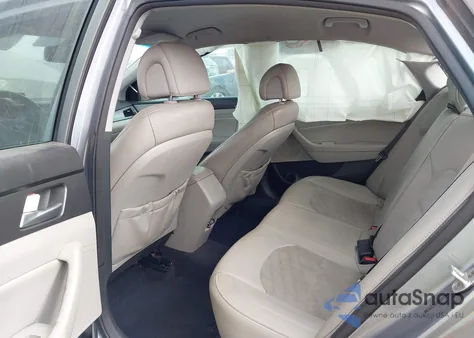 2015 Hyundai Sonata Sport z USA, uszkodzony, nr VIN 5NPE34AF7FH097197